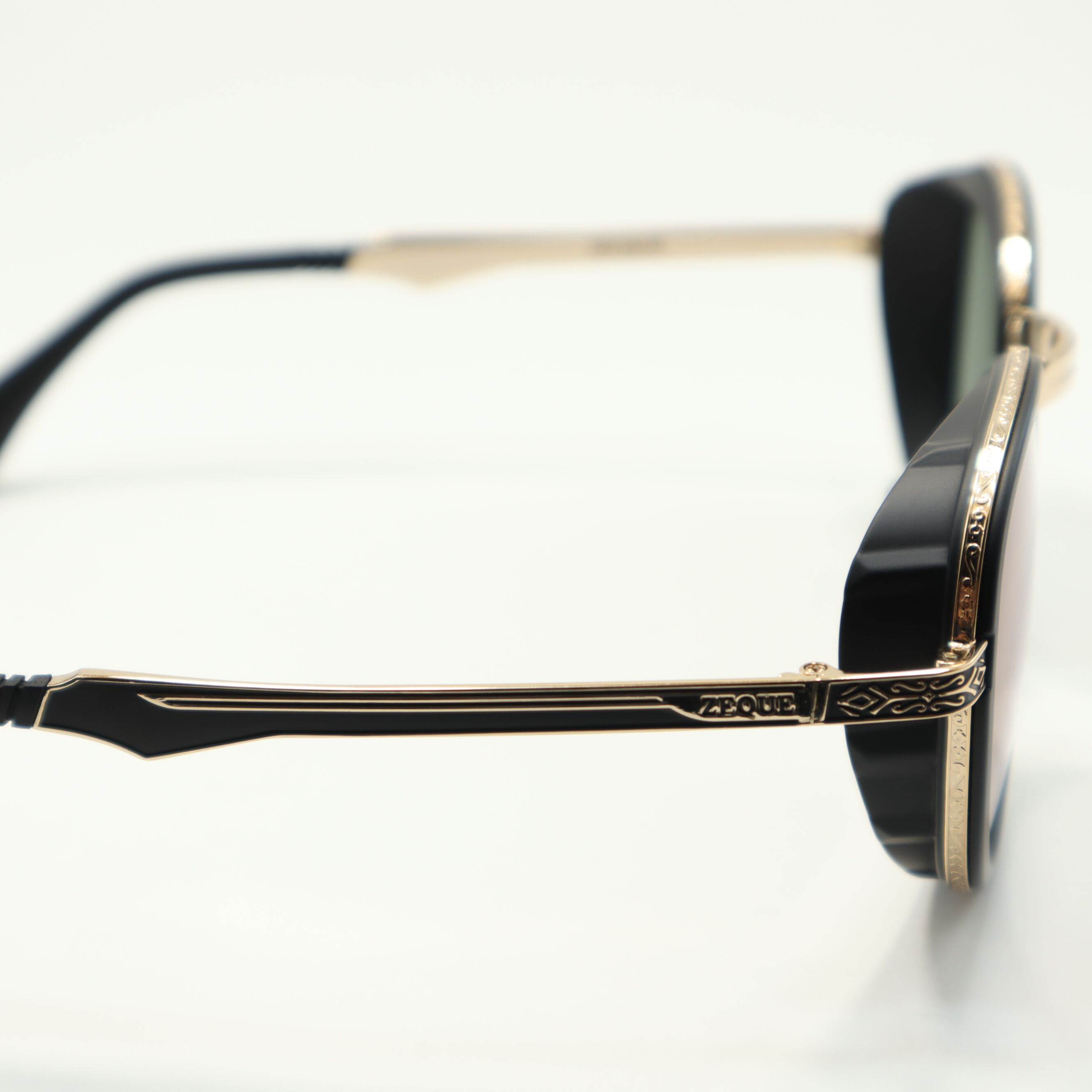 Zeque Gibson(ギブソン)マットブラック/ゴールド　シルバーミラー Zeque by ZEAL OPTICS (ゼクーバイジールオプティクス) Gibson (ギ