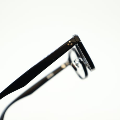 NEW. Revision ニューリビジョン / R-1 c-1 black