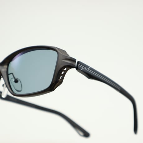 Zeque by ZEAL OPTICS (ゼクーバイジールオプティクス) SHADE (シェイド) / SMOKE / MASTER BLUE / F-2243