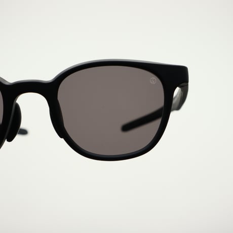 Eyevol アイヴォル MILBURN (48) ミルバーン(48) / MBK-DG