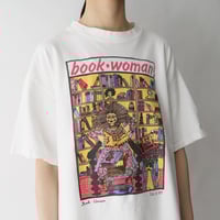 89's "bookwooman" print T-shirt