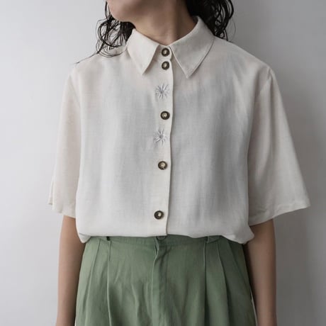 ladies' Tyrolean embroidery blouse