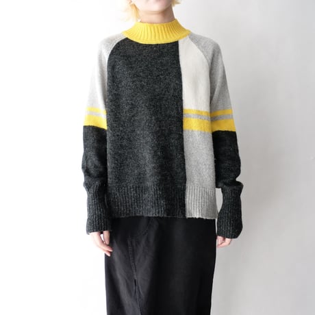 mock neck light knit sweater