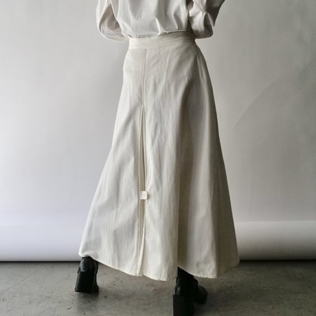 volumy cotton white long skirt