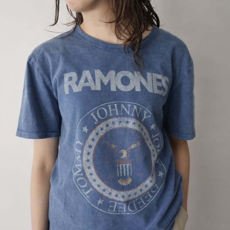 RAMONES ラモーンズ 1993年製ヴィンテージ CBGB Tシャツ-