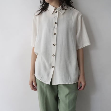 ladies' Tyrolean embroidery blouse