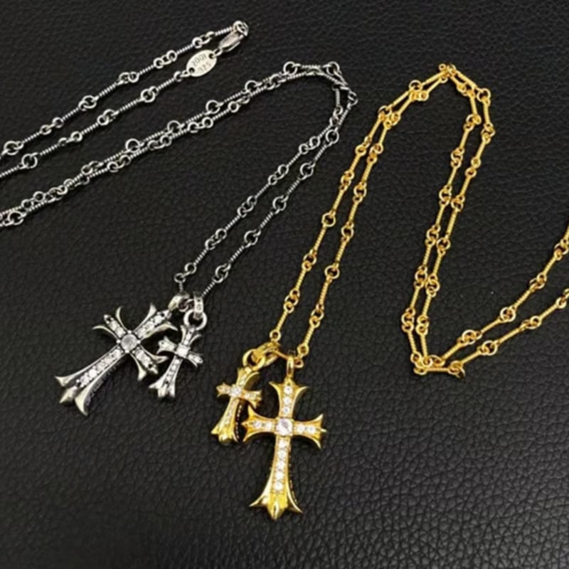 クロムハーツ　ネックレス クロムハーツクラシックオーバルペンダントwithパヴェダイヤモンド