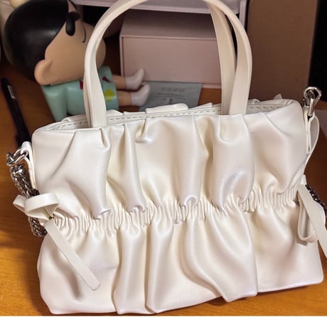 24cmShop可愛いシワ感クラウドバッグ ショルダー&クロスボディミニバッグ b075