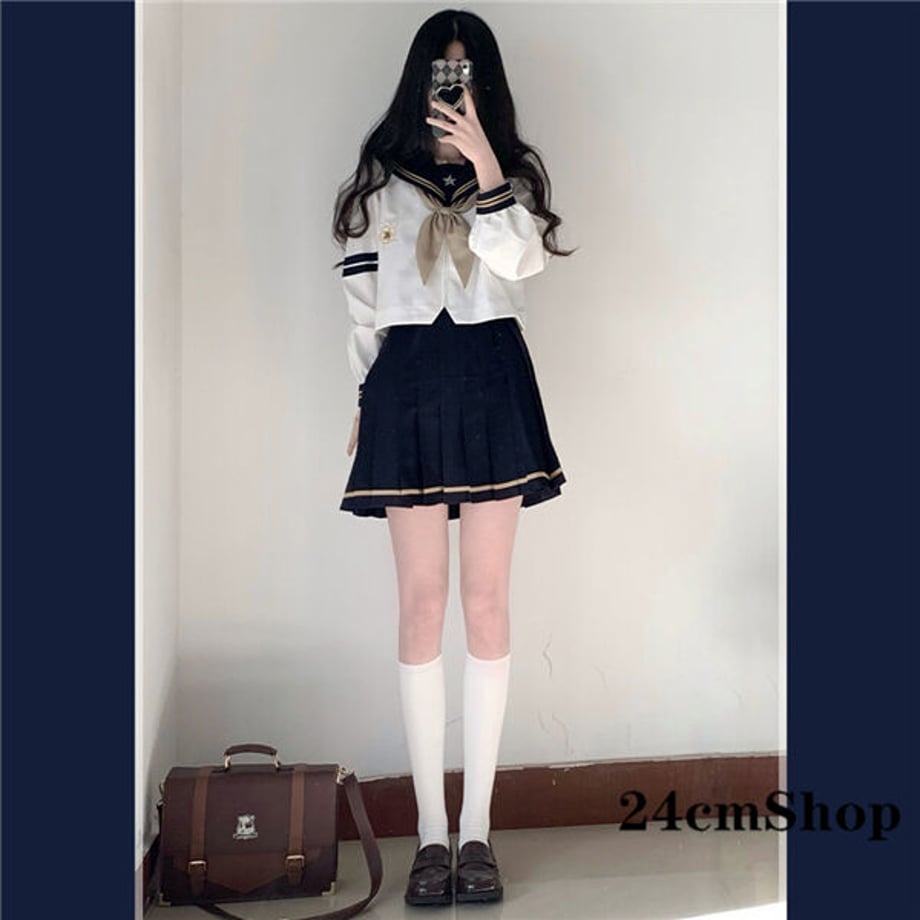 62454ac24773a352838268c0