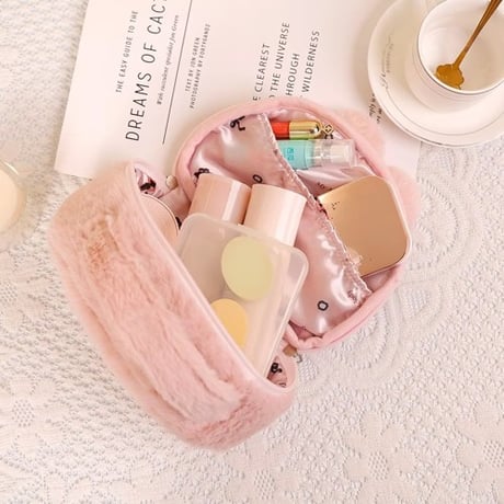 ピンク系スタッズハートジップ化粧バッグ b004
