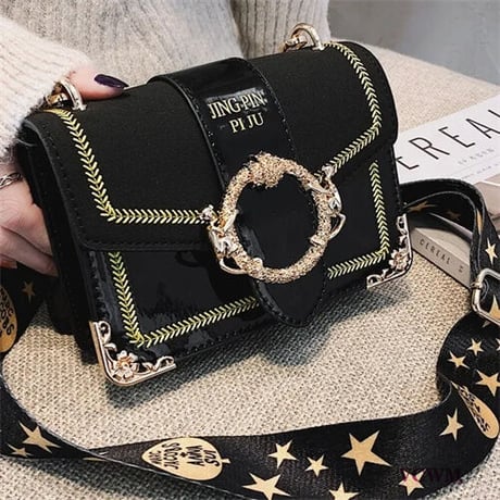 肩掛けの刺繍バッグ  916
