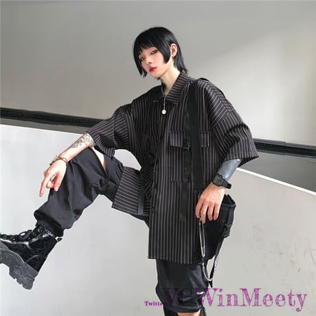 Tops ストライプのシャツ  572