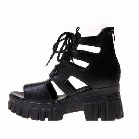 24cmShop ブラックエナメルスニーカー風厚底サンダル 1234