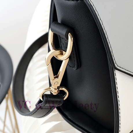 Bags レザーショルダーバッグ 170