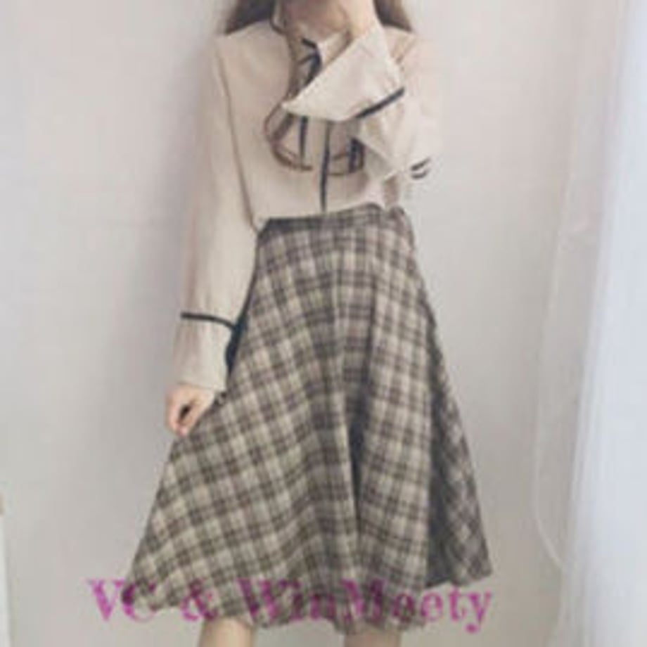 5d63430cc8084f5fd13c74db