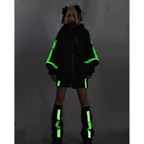 24cmShop 夜光コート+ショートパンツ+脚カバー+頭飾り4点セットsus162