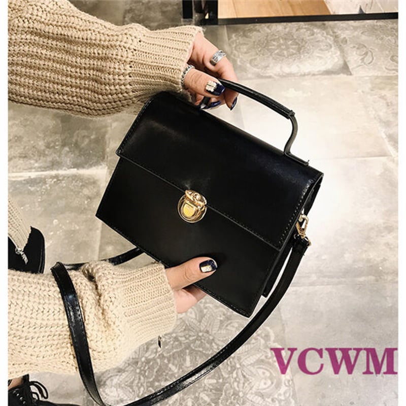 【希少】CHRONOIZM ショルダーバッグ 撥水】ライトウェイト ミニショルダーバッグ