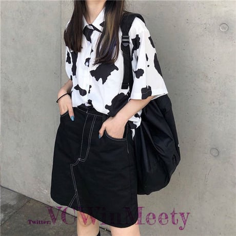 Tops 牛柄のシャツ 323