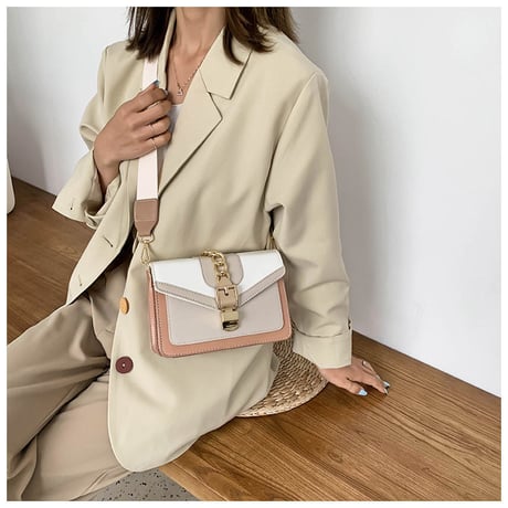Bags レザーショルダーバッグ 421
