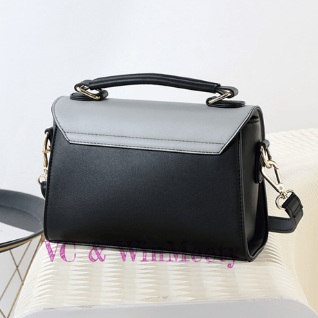 Bags レザーショルダーバッグ 170