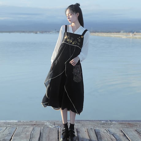 可愛い服刺繍中国風2点セット 790