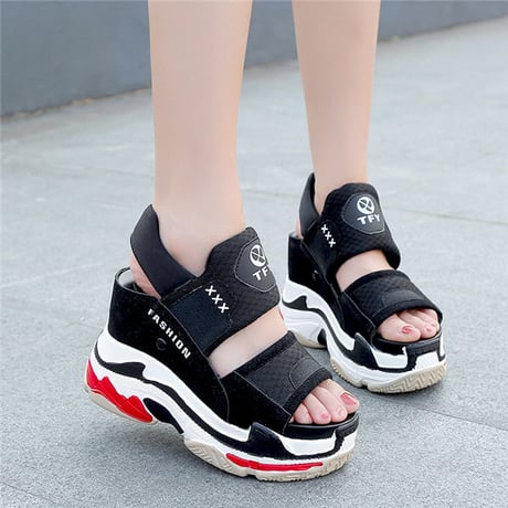 Shoes スニーカー風厚底サンダル 441