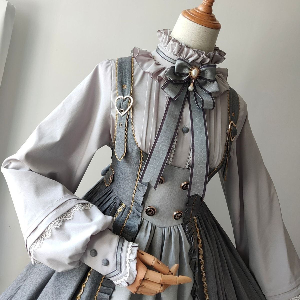クラシカルケープ付きロリータセットアップ 1412 | 可愛い服量産型服