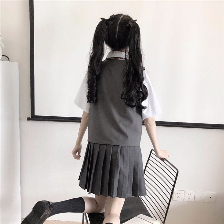 604a1236aaf0436f3f233020