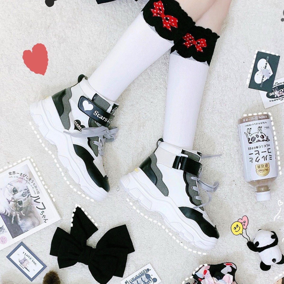 値下げ交渉歓迎❤️スニーカー ハイカット スカル 天使 ゴシックデザイン 天使界隈👼】ハイカットベルトストラップパワーソールサブカル