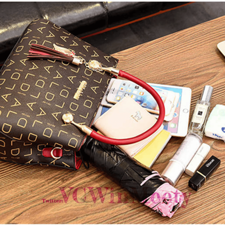 5dc0e826ff78bd143a2996ad