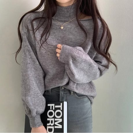 Newest Shouder Out Design Knit Long Sleeved tx075