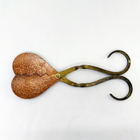 153 石川光宏／鍛金作品 愉快な道具『恋の板鋏』 | LIGHTING OBJET