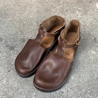 WOMEN'S T-Strap (BROWN) / AURORA SHOES