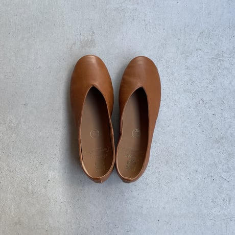Vカットフラットパンプス CT-01(BR) / chausser  Turnshoe