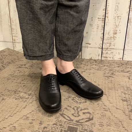 TR-001 STRAIGHT TIP (BLACK) / TRAVELSHOES by chausser トラベルシューズバイショセ