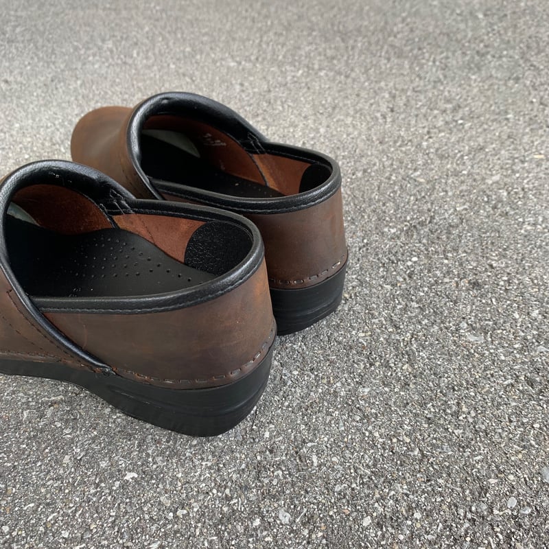 Professional( Antique Brown Oiled) / dansko | e