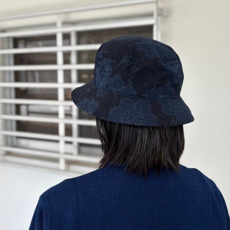 J7178 インディゴナイロンサテンツジガハナバケットハット 1016662  / BLUE BLUE JAPAN ブルーブルージャパン