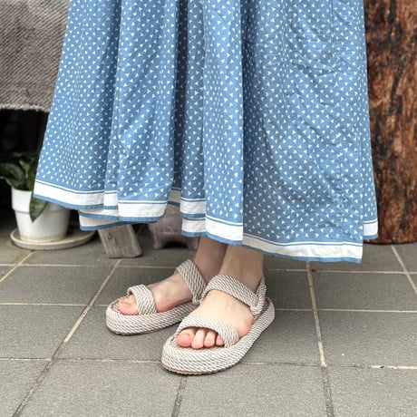 HEEL STRAP LOPE SANDAL (BEIGE) NNKA2501 / NAKOA ナコア