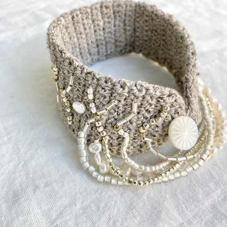 Hand Knit Bracelet 31333071 / Vlas Blomme ヴラスブラム