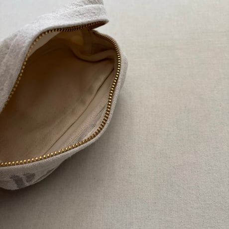 フランスUSED シーツMIX RE- ステンシルポーチ(M)  ARTEPOVERA-26SU66 / ARTE POVERA アルテポーヴェラ