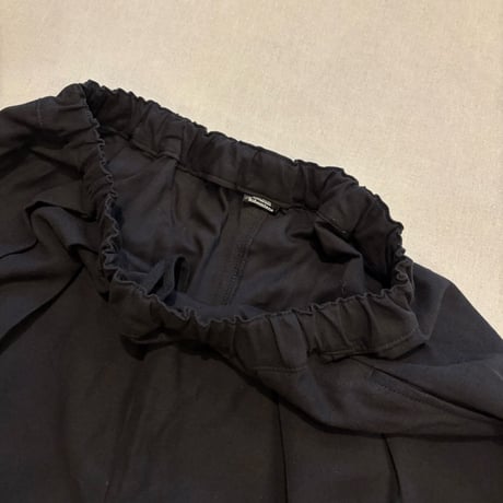 COTTON LINEN BACK SATINE TUCK LOOSE PANTS BP360-01 / Bohemians ボヘミアンズ