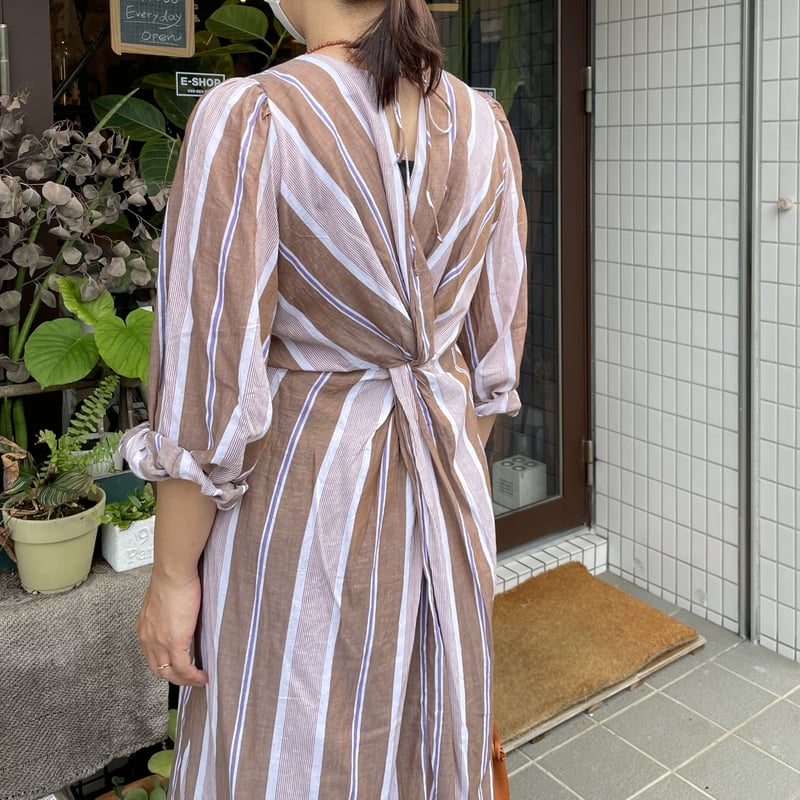Cotton Voile Stripe Back Twisted Dress 010432GA Cotton Voile Stripe Back Twisted Dress 010432GA