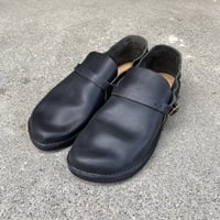 WOMEN'S MIDDLE ENGLISH (BLACK) / AURORA SHOES