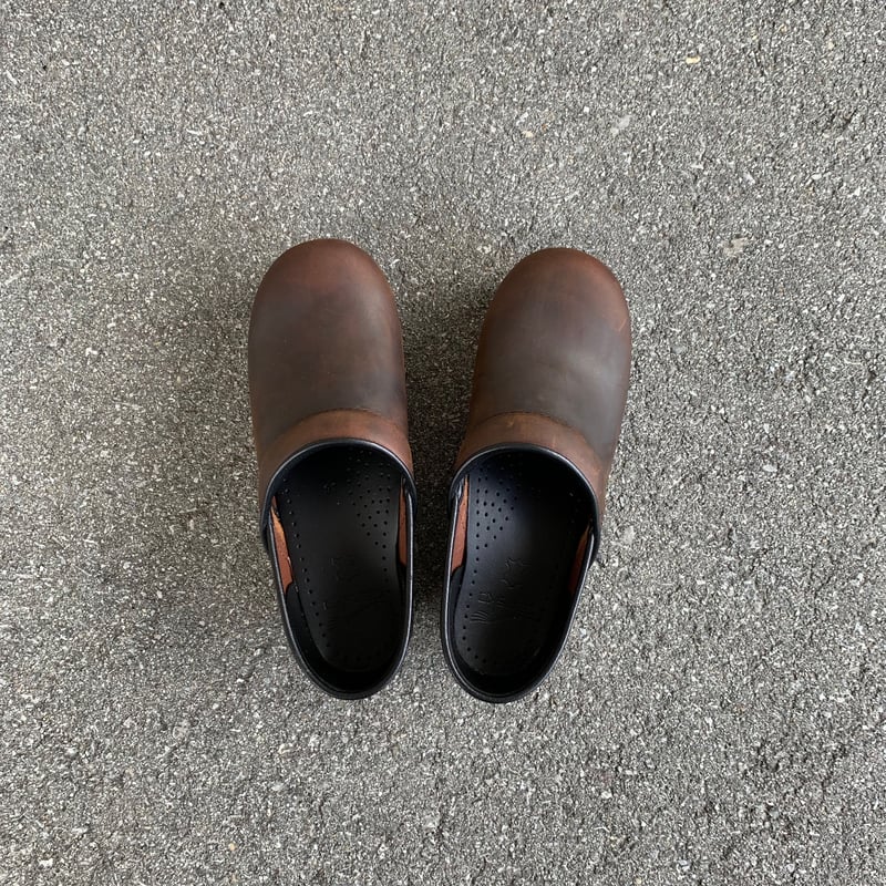 Professional( Antique Brown Oiled) / dansko | e