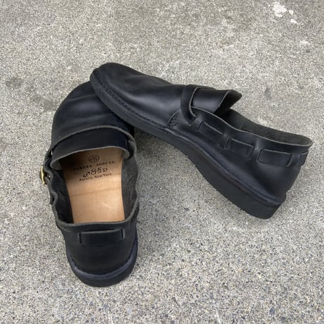 WOMEN'S MIDDLE ENGLISH (BLACK) / AURORA SHOES