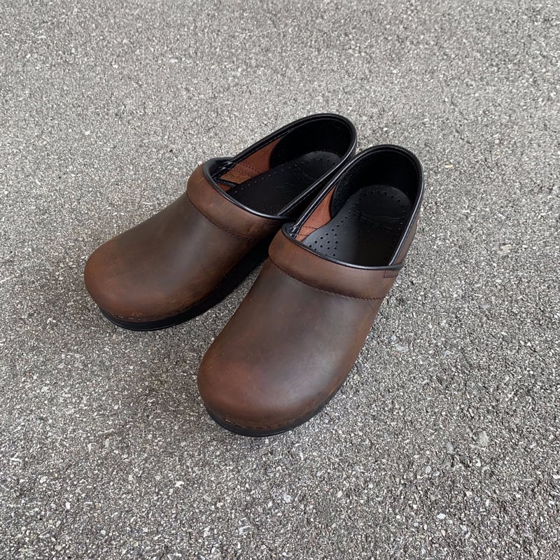 Professional( Antique Brown Oiled) / dansko | e