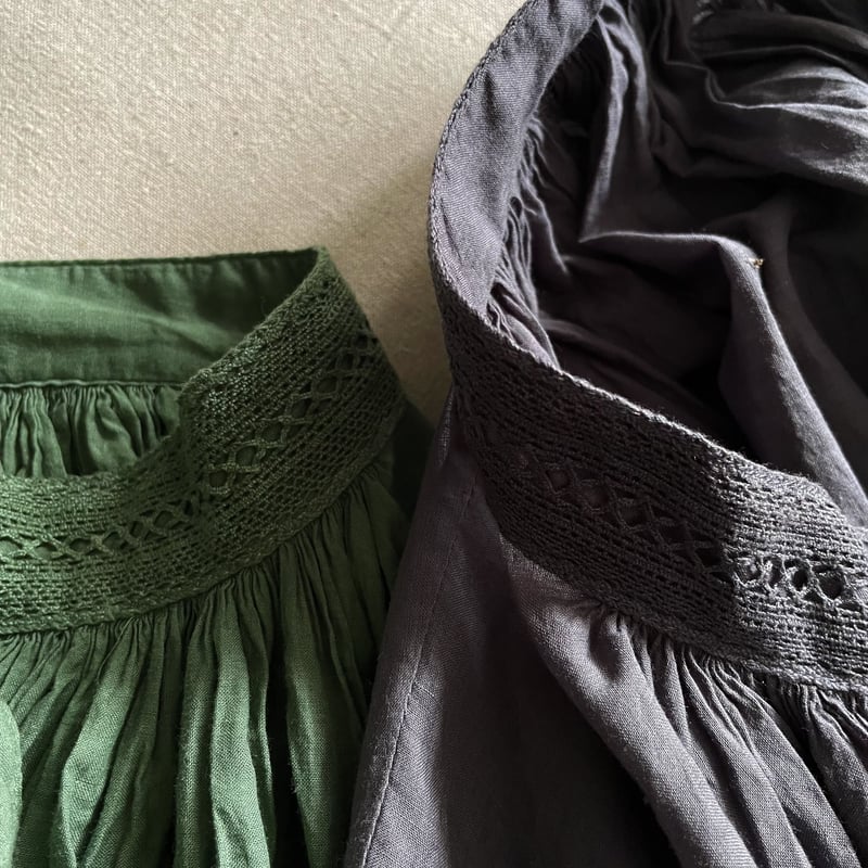 maison de soil Twill cotton khadi V-neck dress with random