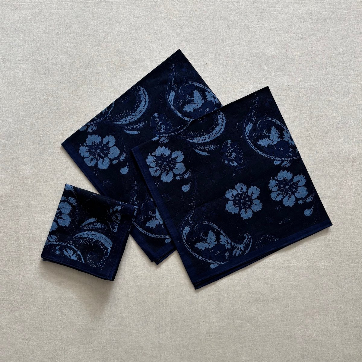 kvi baba バンダナ black Blue tint 黒 水色 2種セット kvi baba バンダナ black Blue tint 黒 水色 2種セット ツジガハナソウガラ