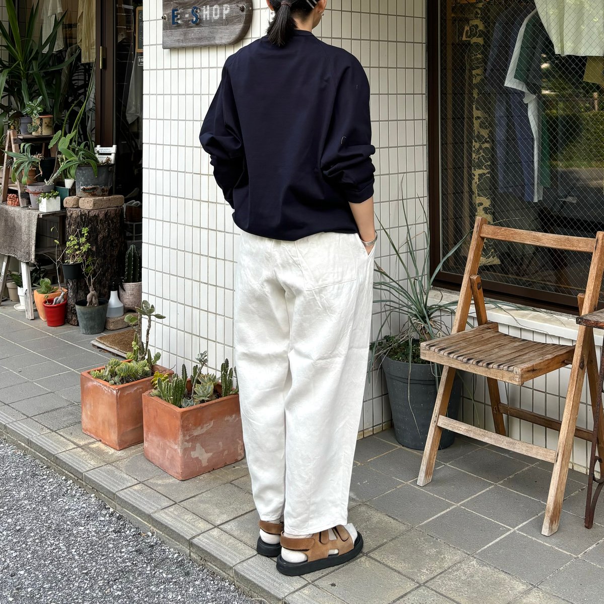 Light Linen Twill イージーテーパードパンツ 13549084 / Vlas Blomme ヴラスブラム