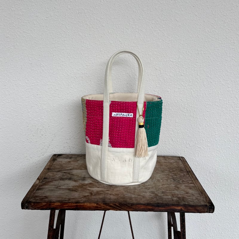 インドラリーキルト&フランスシーツ NEWラウンドBAG (M) ARTEA-26SP47 /